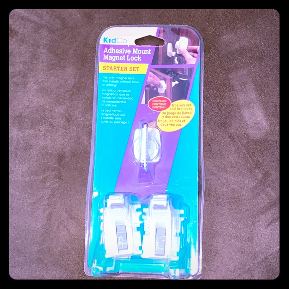 Kidco Adhesive Magnetic Lock Starter Set - new!